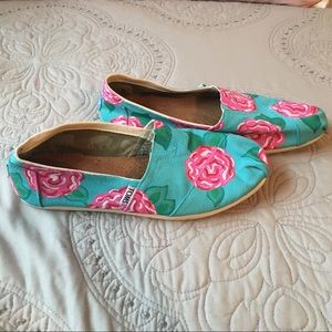 Lilly Pulitzer like hand-painted Toms